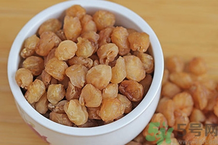 干桂圓一天可以吃幾個？干桂圓怎么吃最有營養(yǎng)？