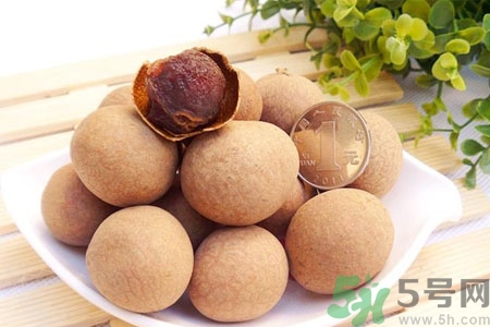 干桂圓一天可以吃幾個？干桂圓怎么吃最有營養(yǎng)？