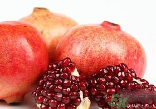 石榴冰箱里可以放多久？剝開的石榴可以放多久？