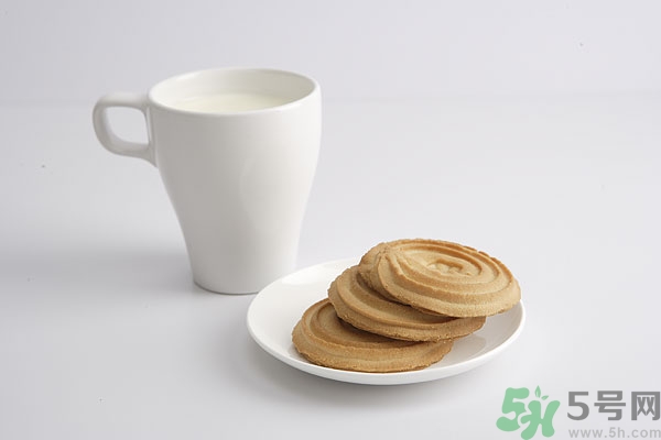 冬棗和牛奶能一起吃嗎?冬棗和牛奶一起吃好嗎? 冬棗和牛奶能一起吃嗎?冬棗和牛奶一起吃好嗎?