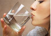 喝水能預(yù)防心血管疾病嗎？什么時(shí)候喝水對(duì)身體最好？