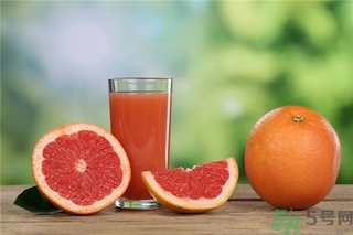 柚子能榨汁嗎？柚子和什么榨汁好喝？