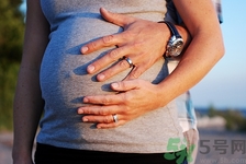 生完孩子多久可以剪頭發(fā)?生完孩子剪頭好嗎