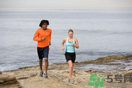 每天做多久有氧運(yùn)動(dòng)能減肥？有氧運(yùn)動(dòng)做多久有效？