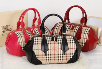 burberry包包真假怎么辨別?burberry包包真假鑒別圖 burberry包包真假怎么辨別?burberry包包真假鑒別圖