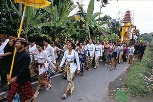 孕婦能看出殯嗎?孕婦碰見出殯會(huì)怎么樣 孕婦能看出殯嗎?孕婦碰見出殯會(huì)怎么樣