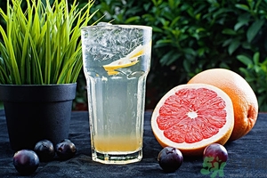 柚子可以泡水喝嗎？柚子泡水喝有什么好處？