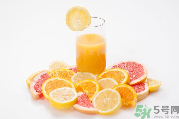 柚子可以泡水喝嗎？柚子泡水喝有什么好處？