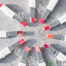 蘭芝雙色口紅哪個顏色好看？蘭芝雙色口紅怎么涂？