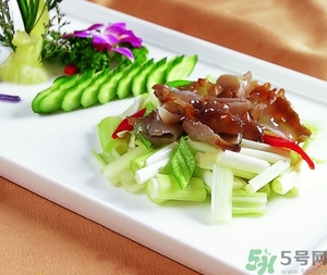 海參可以和葡萄一起吃嗎？吃完海參可以吃葡萄嗎？