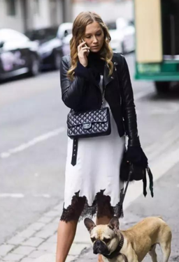 秋天穿裙子腿上穿什么？秋季穿裙子怎么搭配？