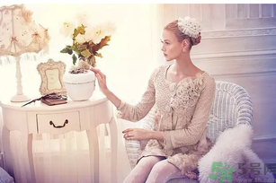 秋季穿裙子配什么襪子？秋季穿衣搭配