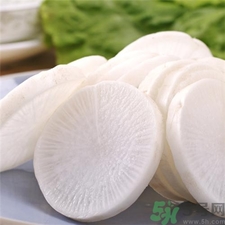 蘿卜變藍(lán)色還能吃嗎?蘿卜切開里面是藍(lán)色 蘿卜變藍(lán)色還能吃嗎?蘿卜切開里面是藍(lán)色