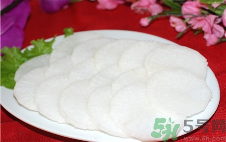 蘿卜變藍(lán)色還能吃嗎?蘿卜切開里面是藍(lán)色 蘿卜變藍(lán)色還能吃嗎?蘿卜切開里面是藍(lán)色