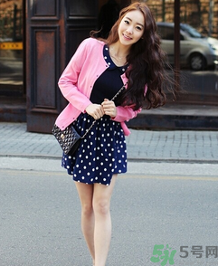 秋天穿什么裙子？秋天穿什么好看？