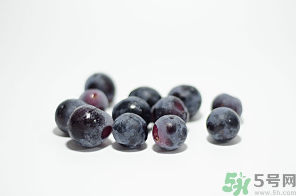 來月經可以吃葡萄嗎?月經期間吃葡萄好嗎?