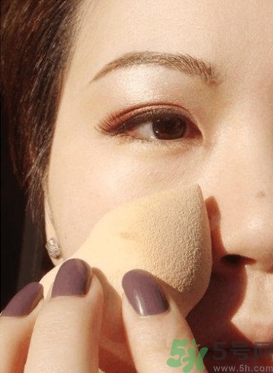 葫蘆海綿粉撲怎么用？葫蘆粉撲使用方法