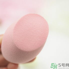 葫蘆海綿粉撲怎么用？葫蘆粉撲使用方法