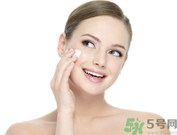 晚上要不要擦護(hù)膚品？晚上不擦護(hù)膚品好嗎？