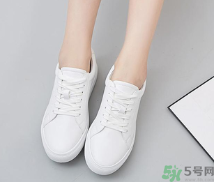 秋天穿什么鞋子百搭？秋天穿什么鞋子好看？