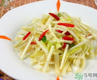 韭黃是怎么長出來的？韭黃是怎么種出來的？