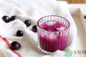 吃葡萄不吐葡萄皮好嗎？葡萄皮的功效與作用