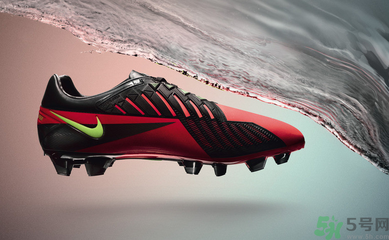 耐克鞋子多少錢一雙？耐克鞋子為什么那么貴？