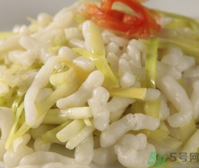 韭黃變青了還可以吃嗎？韭黃變綠了是怎么回事？