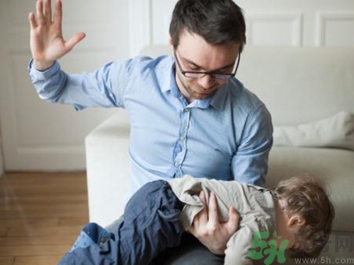 打罵孩子是犯罪行為嗎？打罵孩子對孩子的影響