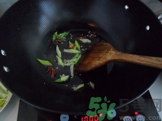 韭黃是怎么長出來的？韭黃是怎么種出來的？