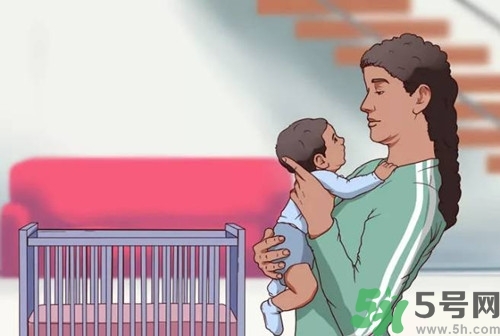 嬰兒怎么抱？嬰兒怎么抱著喂奶？