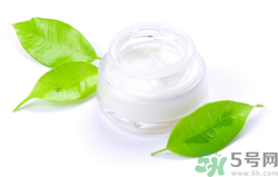 晚上要不要擦護(hù)膚品？晚上不擦護(hù)膚品好嗎？