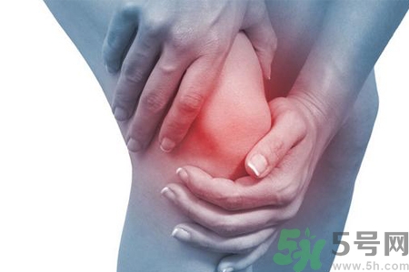 來(lái)月經(jīng)前膝蓋疼怎么回事？月經(jīng)膝蓋疼怎么辦？