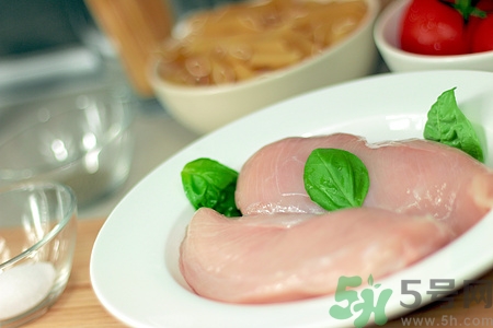 感冒能吃雞肉嗎?感冒吃雞肉有影響嗎 感冒能吃雞肉嗎?感冒吃雞肉有影響嗎