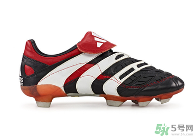 阿迪達(dá)斯怎么辨別真假？阿迪達(dá)斯怎么看真假？