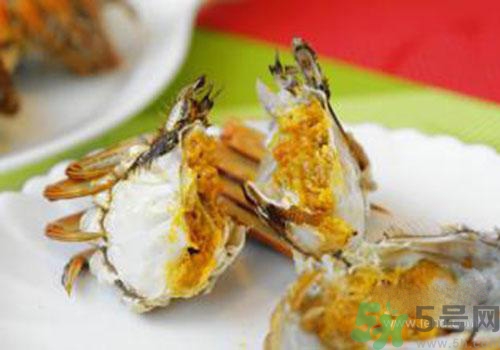 大閘蟹蒸多長時(shí)間？沒熟的大閘蟹可以吃嗎？