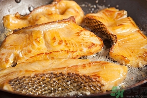 銀鱈魚和鱈魚哪個(gè)好?銀鱈魚和鱈魚的區(qū)別 銀鱈魚和鱈魚哪個(gè)好?銀鱈魚和鱈魚的區(qū)別