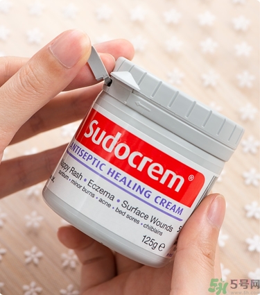 Sudocrem屁屁霜怎么用？sudocrem屁屁霜初生寶寶能用嗎？