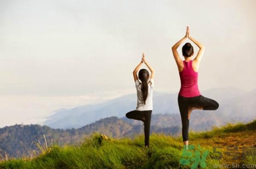 親子瑜伽是什么？親子瑜伽有什么好處？