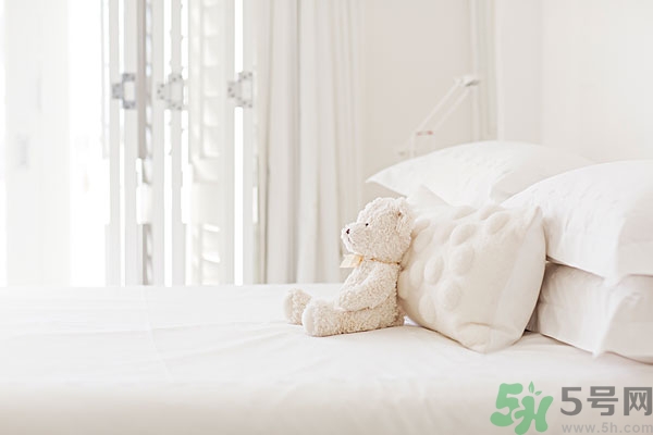 枕頭潮濕有什么危害?枕頭潮濕發(fā)霉怎么辦? 枕頭潮濕有什么危害?枕頭潮濕發(fā)霉怎么辦?