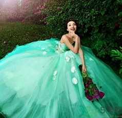 結(jié)婚可以穿綠色衣服嗎？結(jié)婚為什么穿綠鞋子？
