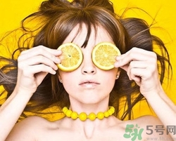 用檸檬水洗臉好嗎？怎么用檸檬水洗臉