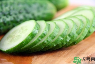 皮膚不白是什么原因？皮膚不白怎么辦