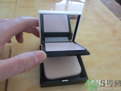 戀愛(ài)魔鏡兩用粉餅怎么用?戀愛(ài)魔鏡兩用粉餅使用方法