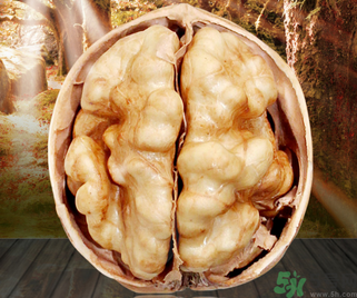 紙皮核桃和薄皮核桃的區(qū)別？紙皮核桃和薄皮核桃哪個好？