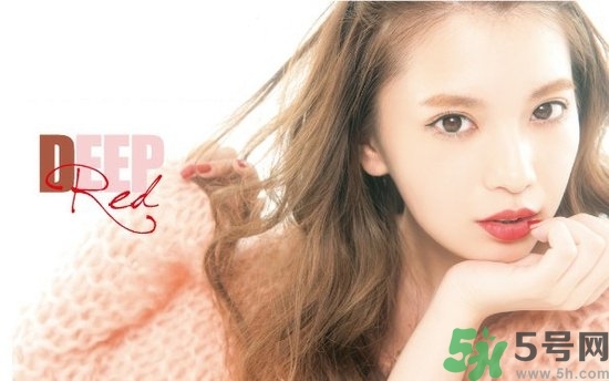 口紅怎么選適合自己的？口紅怎么涂好看？