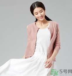 針織開(kāi)衫怎么搭配？針織開(kāi)衫怎么搭配好看？