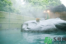 寶寶能泡溫泉嗎？哪些寶寶不適合泡溫泉？