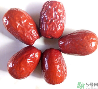 新鮮紅棗怎么曬干？鮮棗怎么做成棗干？