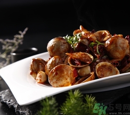 蜆子黑色東西是什么？蜆子肉里面黑色的東西能吃嗎？